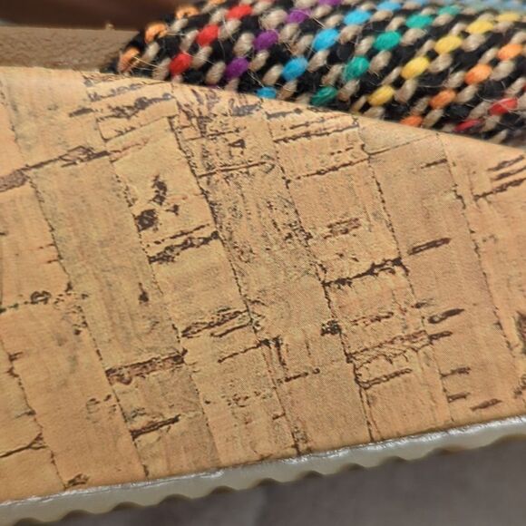 Skechers Luxe Foam Multi-Color Wedge Heel Sandals Slides Women's sz 10 - Picture 8 of 9